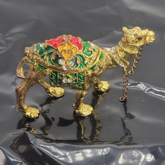 Jewelry - Camel Jewelry Box Trinket Box Decorative Enamel vintage Style Kewel encrusted